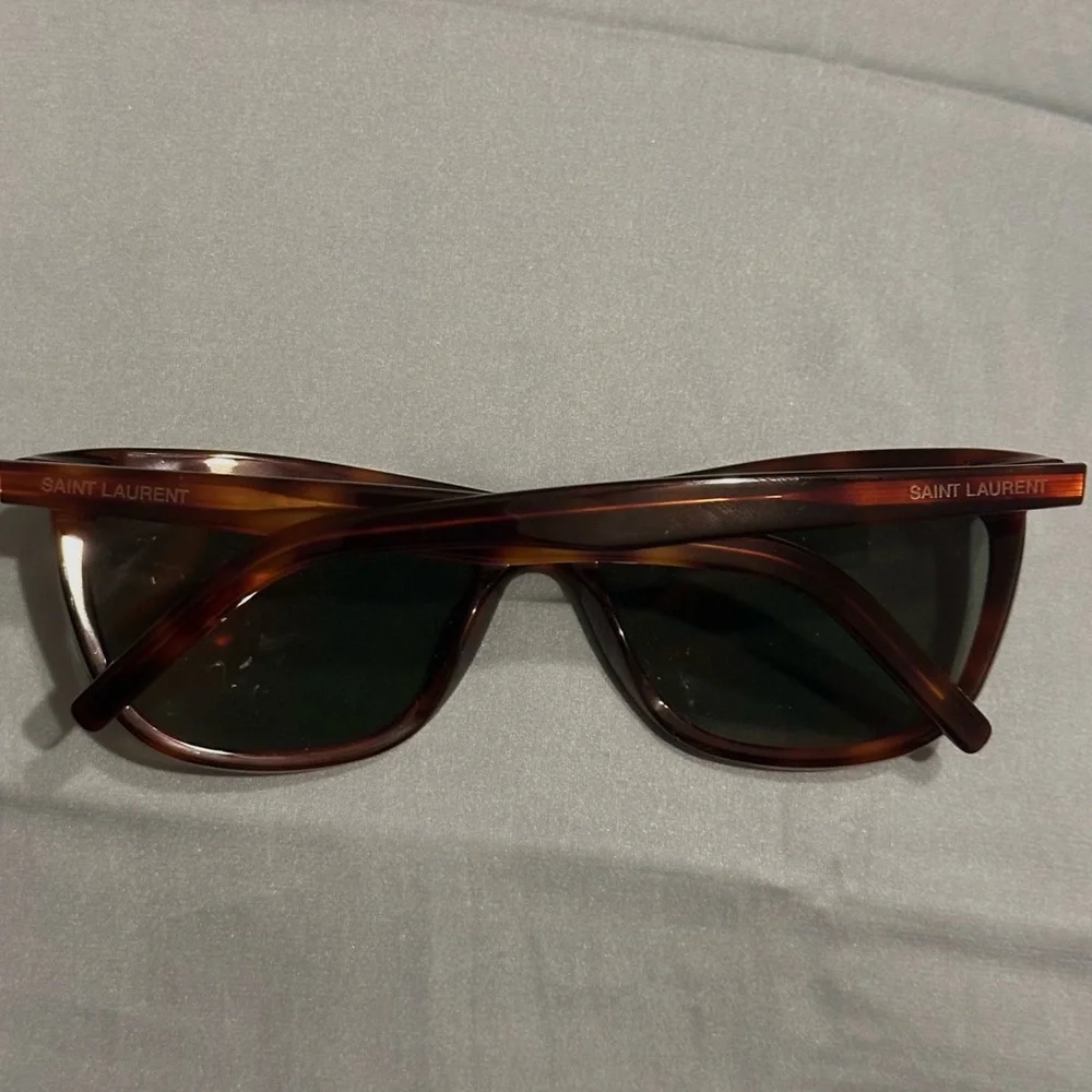 Saint Laurent Tortoise Shell UVA Sunglasses - Picture 4 of 10